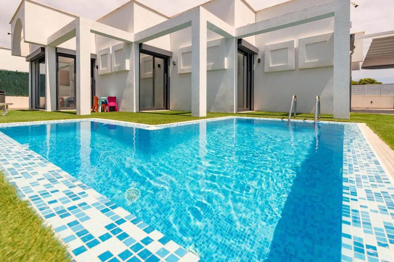 Villa Tania By Sealand Villas Can Picafort  Can Picafort (Mallorca)