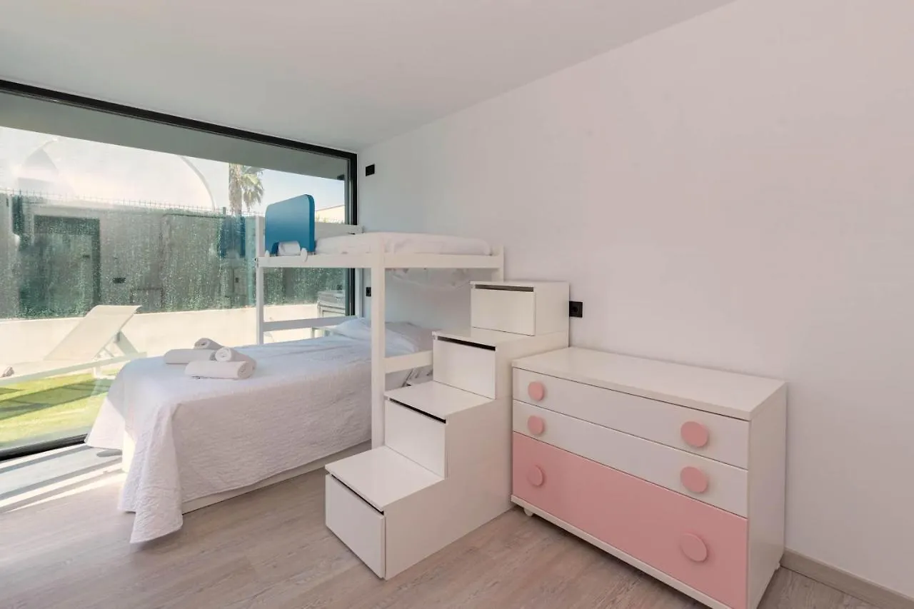 Villa Tania By Sealand Villas Can Picafort  Can Picafort (Mallorca)